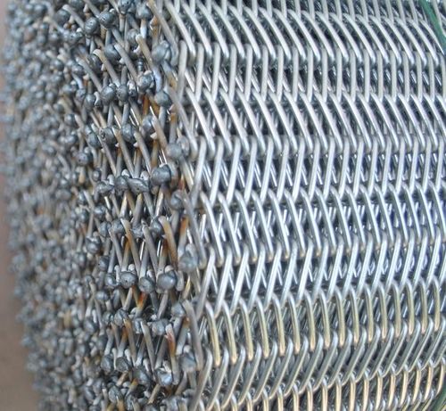 Latest company news about Διπλή σπειροειδής ζώνη μεταφορέων πλέγματος καλωδίων στην Κολούμπια