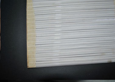 Σπειροειδές πλέγμα 0.51.1mm πολυεστέρα υψηλής επίδοσης 100% για τη βιομηχανία χαρτιού