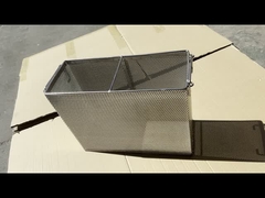 Τεχνουργήματα για την επεξεργασία των συσσωρευτών από ανοξείδωτο χάλυβα