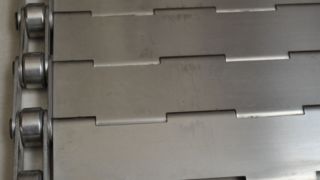 Μεταφορικός ιμάντας με τσιπ με μεταλλική πλάκα από ανοξείδωτο ατσάλι για μπισκότα Bakery Anneali